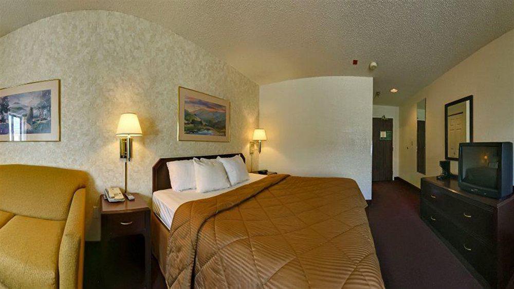 Greenstay & Court View Hotel Springfield