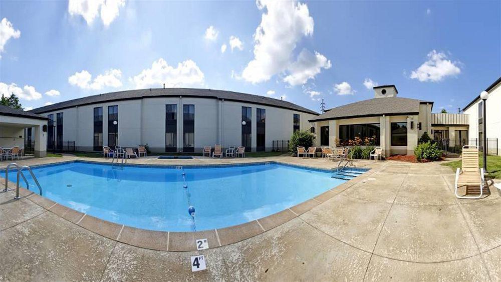 Hotel Greenstay & Court View